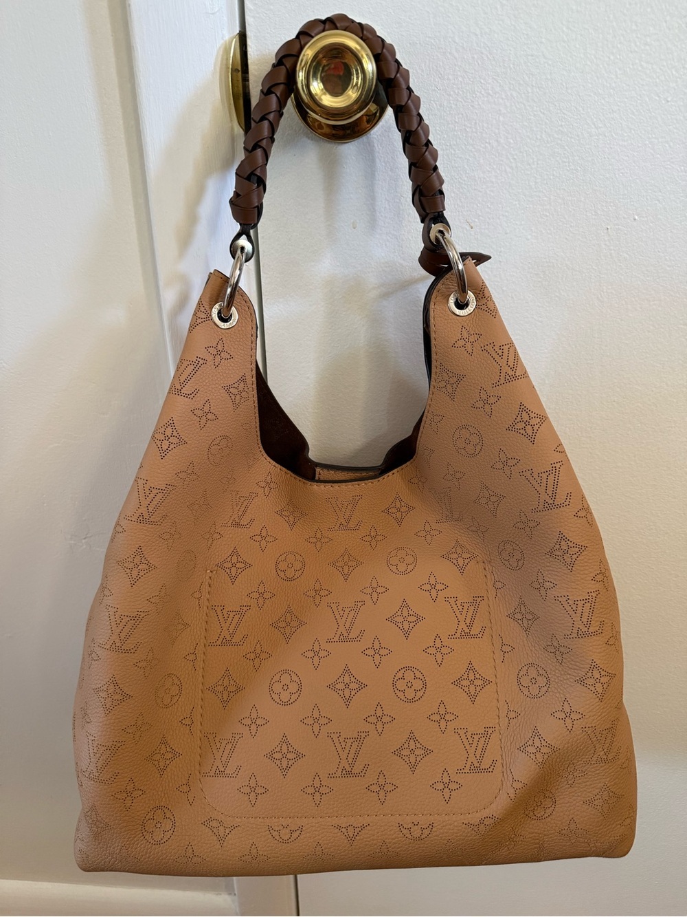 Louis Vuitton Carmel Mahina Arizona Leather Hobo EUC Dust Bag & Receipt - Picture 2 of 13